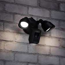 Ring Outdoor Wi Fi Cam With Motion Activated Floodlight Black 3 Pack 8sf2y7benh The Home Depot