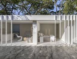 Une Maison Container Design Et Blanche Planete Deco A Homes World En 2020 Maison Container Plan Maison Contenaire Maison