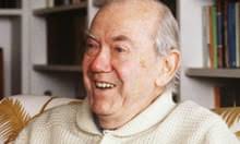 Shades of Greene: One Generation of an English Family by Jeremy Lewis