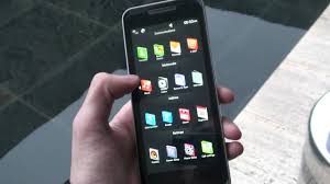 Hands-on with LG GW990 - YouTube