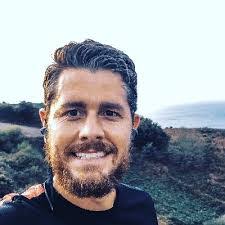 Aaron Bird's Instagram, Twitter & Facebook