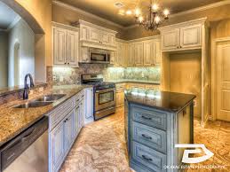 Real estate photography tips/tutorials/training blogs are all over the internet. Beautiful Kitchen With Many Custom Design Options This Property Is Located In The Oklahoma City Area Beautiful Kitchens Real Estate Photography Kitchen