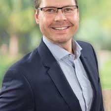 TOP 10 BEST Financial Services near Mackenrode, Thüringen, Germany