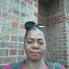 Diddy's twins, 17-year-old D'Lila and Jessie Combs, looking amazing for  their senior prom 💫 🎉