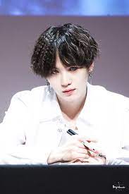 خلفيات بانقتان min yoongi مين يونغي suga yoongi bts yoongi