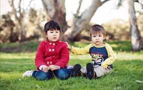 Please contact us if you want to publish a brother and sister. Brother And Sister Full Hd 1600x1000 Download Hd Wallpaper Wallpapertip