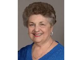 Patricia Standish Obituary (1943