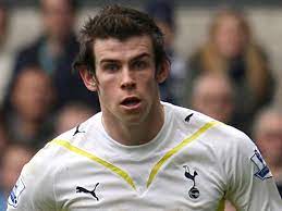 As of 2021, gareth bale's net worth is $145 million. Gareth Bale Wins Pfa Player Of Year And Young Player Awards