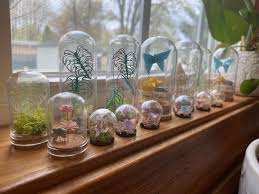 One thing you gotta know about me…tiny things, specifically tiny delicate  things, absolutely enchant the eff out of me 😤 #kiyomicuts #kiyomicutsko  #paper #papercut #papercutart #art #artlove #naturehealsallwounds  #arthealsallwounds #naturelover ...