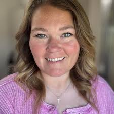 Who makes the best salad in Woodland Park?