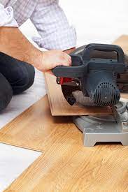Hugely popular over the last few years, glueless click. Thumbs Dreamstime Com B Cutting Laminate Floori
