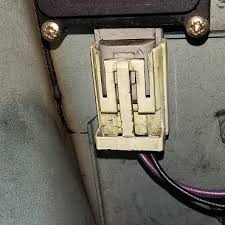 The problem is that the alarm makes a beeping sound when you unlock the . Freelander 1 Tailgate Won T Open Landyzone Land Rover Forum