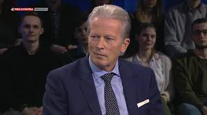 Inhaltsverzeichnis 1 ausbildung und beruf 2. Pro Und Contra Spezial Mit Reinhold Mitterlehner Puls4 Com