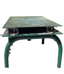 Use an electric vibrating sander with the cons platform mounted firmly to the sandpaper mounting pad, and the sander housing firmly mounted stationary. How To Make A Vibrating Table With Your Own Hands