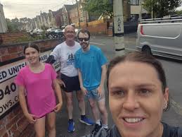 A lovely run tonight with great company with Non Grainger Rhys Gingell and  Cassie 🖤🧡