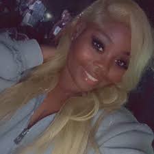 The big ear of corn (and Kenan) are back