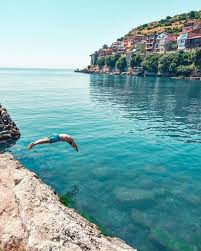 Amasra Da Hava Azicik Gunes Acsin Bu Denize Atlanir Bartin Da Kafkonak Tayiz Haydi Ne Yapalim Ne Edelim Hep Birlikte Payl Seyahat Oteller Manzara