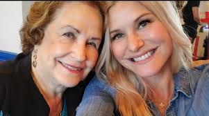 In Loving Memory of Patricia Lovorn Eaves