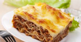 Recette Lasagnes Gourmandes A La Bolognaise En Video Recette Recette Lasagne Recettes De Cuisine Lasagnes