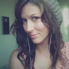 Vanessa Meeks (@sailorv14)