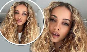 Jade thirlwall x skinnydip u ok hun hair clip regular price £10.00 £7.00 rated 5.0 out of 5. Little Mix S Jade Thirlwall Shares Stunning Thirst Trap Selfies While In Lockdown Daily Mail Online