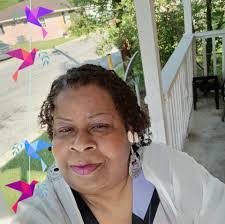 Tracy Pegues's Instagram, Twitter & Facebook