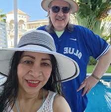 Pinupuri ka po namin Panginoon sa lahat ng mga pagpapala Ninyo sa amin. Sa  Inyong kapatawaran na patuloy na iginagawad sa amin, maraming maraming  salamat po… aming Panginoon, muli sa pagkakataong ito