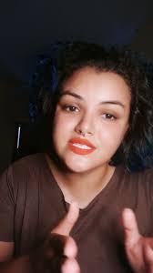 Video De Uma Criança Comendo Banana