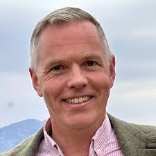 After 15 years, I had my last day at Avison Young │UK last week. I am  fortunate and thankful to have worked with many great colleagues and  clients over those years and