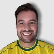 Victor Lemos🇭🇺 (@limaozinhooooo)