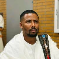 200+ "Sharew" profiles