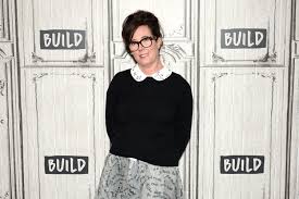 In 2016, she, along with her partners, started a new handbags and footwear brand, 'frances valentine'. How Kate Spade Created A Multimillion Dollar Empire
