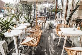 Where To Find The Best Vegan Food In Bali The Blonde Abroad Cafe Interior Design Coffee Shop Interior Design Coffee Shop Decor