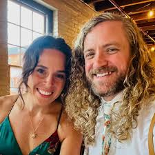 Everyone say Hi and welcome our new members! Don't forget to use the chats  to post specific info for best visibility and also follow those topics if  you care about it. Aaron