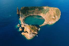 The chain lies in the it includes nine major islands. 7 Reasons Why Everyone Should Visit The Azores Cn Traveller