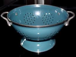 Non scola solo la pasta! Scolapasta Wikizionario