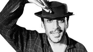 Sadri Alışık Hayatı