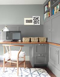 Studies have shown that the colors we surround ourselves with can have an impact on our moods and our minds. Home Office Paint Color Ideas Inspiration Benjamin Moore