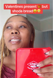 Albany Bread Girl Plastic