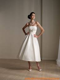 Ebay kleinanzeigen wunderschönes brautkleid gereinigt, reifrock, bolero und corsage. Simple Satin A Line Wedding Dress Dream Dresses Alline Von Braut H Hochzeitskleid Stande Brautkleid Kurz Brautkleid Schlicht Hochzeitskleid