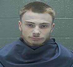 Man who claimed he stole for Christmas presents is jailed again