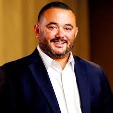 Paul Wikoff's Instagram, Twitter & Facebook