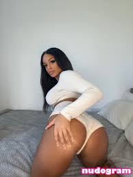 Sapphiret14  sapphire.ty  sapphire.y Nude Leaks OnlyFans Photo 1 -  Nudogram v2.1