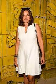 Mariska Hargitay In Italy Summer 2015 Mh Org Celebrities Female Mariska Hargitay American Tv Show