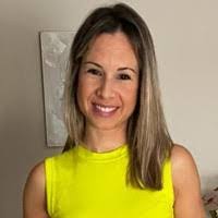 Irene Mesa's Instagram, Twitter & Facebook