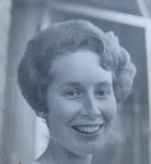 Josephine Edwards's Instagram, Twitter & Facebook