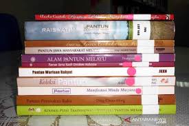 Maybe you would like to learn more about one of these? Kemendikbud Perlu Tata Kelola Pascapenetapan Pantun Antara News
