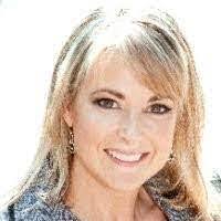 Hillary Ryder's Instagram, Twitter & Facebook