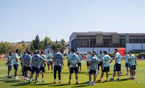Noticias actuales y contenido relevante sobre deportes para la audiencia de habla hispana. Aw6 Hd3kscrysm