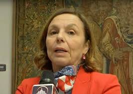 Luciana lamorgese, prima di essere nominata ministro dell'interno nel 2019, non aveva mai ricoperto cariche politiche né partecipato attivamente alla vita di un partito. Luciana Lamorgese Al Viminale Un Tecnico Che Ha Cominciato La Sua Carriera A Varese